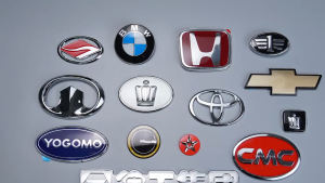 Logo biểu tượng mạ crom gắn vô lăng tay lái cao cấp xe Toyota Thích hợp cho nhiều kích cỡ khác nhau của nhãn dán trang trí logo phía trước và phía sau