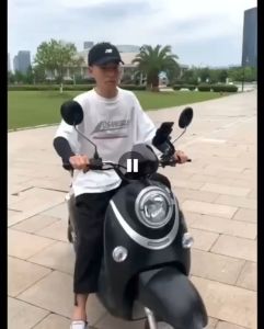 MOTOX ที่จับมือถือมอเตอร์ไซค์ ที่จับโทรศัพท์ ที่ยึดมือถือ ที่ยึดโทรศัพท์ ที่วางมือถือ ที่วางโทรศัพท์มอเตอร์ไซด์ Grab