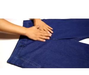 คลิกที่นี่เพื่อเรียนรู้เพิ่มเติมเกี่ยวกับกางเกงยีนขายาว ผ้ายืด กางเกงยีนส์ชาย ทรงสวยใส่สบาย เนื้อผ้าบางเบาระบายอากาศดี: