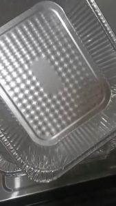 12 x 10 x 2.3" Medium Catering Tray with Plastic Lid / Party Tray 3500 ml capacity RE320