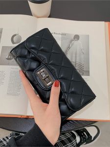 Fashionable Long Diamond Grid Lock Womens Wallet Large Capacity Handbag Elegant Simple Style Korean Style PU Leather Wallet