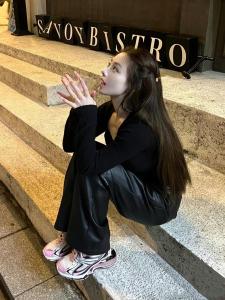 High Waist Wide Leg Soft Leather Pants Draped Loose Black Matte Long Trousers Slimming Floor-Length Casual Pants for Women