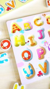 หนังสือฝึกอ่าน ABC พร้อม 3D ABC Matching Blocks บล็อคตัวอักษรภาษาอังกฤษ ABC (มี 2 สีให้เลือก)