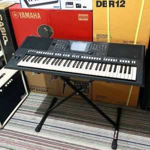 YAMAHA PSR - S750 Sudah Terisi SAMPLING Voice & ribuan data song - style