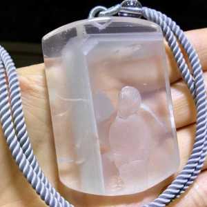 100% natural white ghost multi-layer treasure basin pendant for life guarding✨💎 The craftsmanship is exquisite with abundant water content and the color is smooth and rich in Brazilian old ore. Specifications: 57*39*11mm