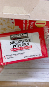 KIRKLAND [gói lẻ 93.5g] BẮP NỔ (Bỏng ngô) BƠ BẰNG LÒ VI SÓNG [USA] Microwave Popcorn Movie Theater Butter