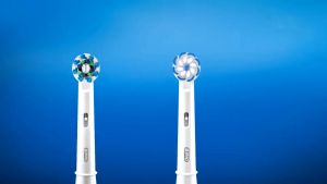 Hộp 2 đầu thay bàn chải đánh răng pin bàn chải điện Oral B Brush Head của Đức