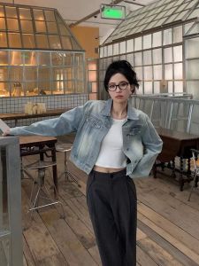 Neee Denim Short Coat for Women Spring & Fall New Arrival K-style Loose Washed-out Small Retro Fashionable Elegant Top Women