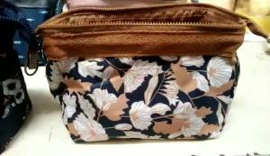 New Fashion Cosmetic Bag Women Waterproof Flamingo Makeup Bags Travel Organizer Toiletry Kits Portable Makeup Bags Beautician
