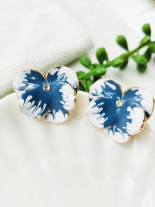 Large Vintage Floral Earrings Gradient Enamel Blue Drill Faux Diamond Ear Studs Korean Style Alloy Female Fashion Jewelry