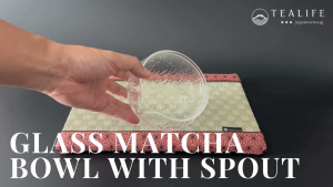 Glass Matcha Bowl with Spout | Lipped Matcha bowl perfect for making Matcha Latte