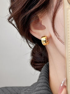 Pianist | Elegant Ruffled Metal Sterling Silver Earrings