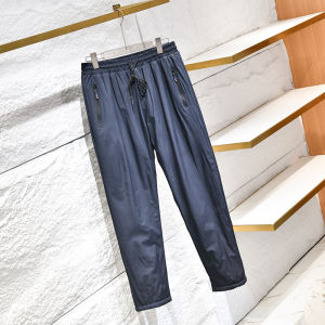 กางเกงลำลองผู้ชายทรงหลวมเอวกลางทรงตรงยาวถึงข้อเท้าสำหรับฤดูหนาว กางเกงยีนส์ทรงหลวมทรงตรงหนาสำหรับใส่ไปทำงานกลางแจ้งในฤดูหนาว