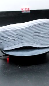 RUIMO Sepatu Sneakers Pria Casual Sporty Terbaru dan Trendy - T90