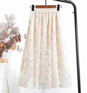 กระโปรงยาวปานกลางผ้าตาข่ายลูกไม้สีพื้นเอวสูงสไตล์สตรีท กระโปรงทรงเอ ฤดูร้อน 2023 กระโปรงสั้นผู้หญิง