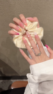 10 pcs Handmade Flower Pink Summer Nails Short Almond-Shaped Press-On Nails