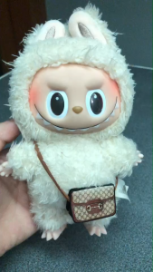 กระเป๋าสะพายข้าง ตุ๊กตา  Labubu Macaron 17 cm น่ารักๆ มี 4แบบให้เลือก สินค้า พร้อมส่ง