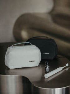 NatureHike | Water Resistant Large Capacity 2-in-1 Toiletry and Cosmetic Bag