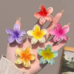 6Pcs Plumeria Flower Hair Clips for Women Girls Ladies Summer Holiday Hair Accessories Hawaiian Beach Fashion Hair Clamps Ponytail Holder Barrettes Non-slip Flower Shape Hairpins