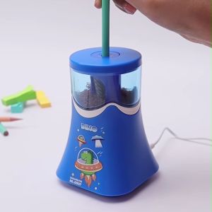 พร้อมส่งจากไทยกบเหลาดินสออัตโนมัติ ใช้ถ่านหรือ เสียบสาย USB มี 4 ลาย (ขนาด 9.3*9.3*13.3ซม.)