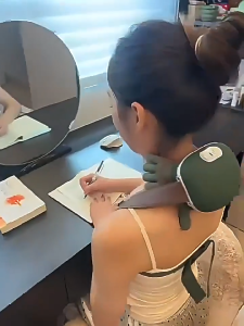 SMAUTOP【Local Warehouse+COD】4D Deep Kneading Neck Shoulder Massager Cordless with Heat Shiatsu Massage Portable Rechargeable