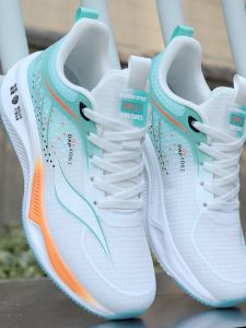 Ultra-Light Mens Running Shoes Breathable Mesh Shock-Absorption Jump Rope Soft Bottom Summer New Style Sport Shoes