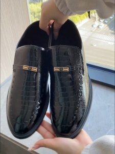 Falimottype Mens Crocodile-pattern Leather Shoes Fashionable Business Office Formal Shoes British Style Casual Commuting Work Shoes