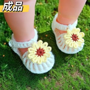 Summer New Handmade Crochet Baby Sandals Soft Bottom Hollow Knitted Shoes Gift for 1 Month Old Baby Girl Princess Style Slip-On