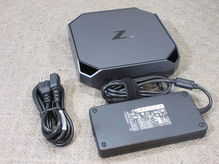 HP Z2 MINI G3 Xeon E3 1225v5 16GB 512GB