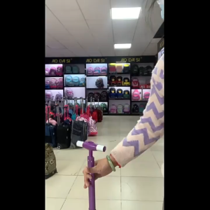 กระเป๋านักเรียนล้อลาก กระเป๋าเป้ล้อลากสำหรับเด็ก ขนาด 18" พร้อมส่ง>ส่งฟรีโดยไม่ต้องใช้โค้ด<