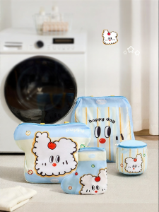 Deformation Preventing Wash Bag