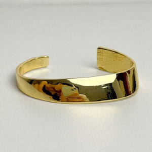 Minimalist Wide Version Metal Bracelet Geometric Mirror Twist Irregular Opening Luxury Minimalist Feel Stackable Hand Ring