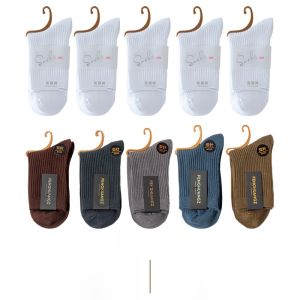 Mens Cotton Socks Anti-Odor Mid-Calf Sports Winter Black White Pure Cotton Breathable Comfortable Mens Footwear Accessories