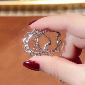 Huitan Flower Shaped Hoop Earrings for Women Ethnic Bohemia Style Circle Earrings Fashion Versatile Daily Wearable Jewelry