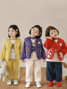 YOEHYAUL | Adorable Warm Rabbit Embroidery Reversible Cotton Vest Dupont Three-Proof