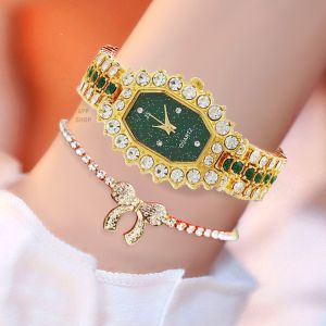 {\n \"article\": \" Jam Tangan Wanita Keren J25 Berlian Mewah FREE GELANG Import Korea Stainless Steel Terbaru 2022 Bisa Bayar Ditempat