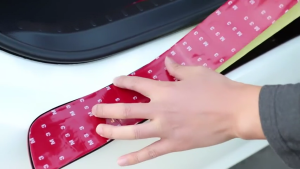 รถป้องกันตัวกันชนด้านหลังตัวป้องกันการขัดถล่มยางกันสดรอยด่างประตูเข้าประตูทางเข้าธรณีประตู แถบป้องกันการตัดแต่งรถยนต์ที่ไม่ใช่ลื่น อุปกรณ์เสริมรถยนต์สำหรับรถยนต์และ SUV ส่วนใหญ่