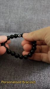 [LX] Black Pearl Stone Elastic Bracelet With Personalised Alphabet ABC Letter Gelang Minik Hitam Dengan Huruf Untuk Couple