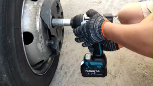 1300N.m Cordless Brushless Impact Wrench 4-Speed Adjustable High Torque Electric Power Tool for Car Repair