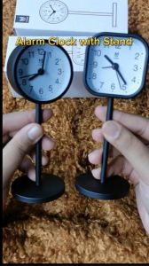 Ins Park Alarm Clock Metal Quartz Alarm Clock Gift Room Office Decor Metal Alarm Clock Bedside Clock Table Decoration