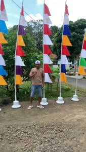 Umbul Umbul Merah Putih Garuda 8 Mata Zigzag Isi 10 Buah