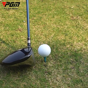 ลูกกอล์ฟสีขาว สำหรับฝึกซ้อมกอล์ฟ 12 ลูก/แพค (Q003) PGM Golf Balls 12 PCS.