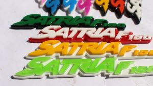 EMBLEM MOTOR SATRIA F150 VARIASI TIMBUL 3D BAHAN FIBERGLASS