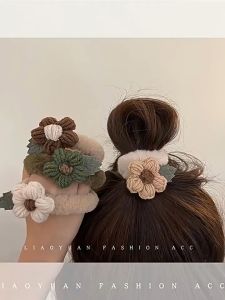 【 In stock 】New Cute Flower Hair Rope For Girls Plush Headband For Autumn And Winter Sweet Hair Accessories Pukul Tali Rambut 毛绒发圈
