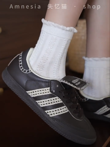 New style mid-tube socks simple style white lace princess socks Lolita embossed hemp pattern socks