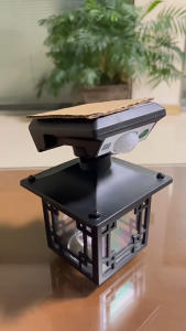 โซลาร์เซลล์ติดผนังกลางแจ้ง ไฟถนนแบบหมุนแยกส่วนกันน้ำ ไฟเซ็นเซอร์ ไฟสวนสำหรับให้แสงสว่าง