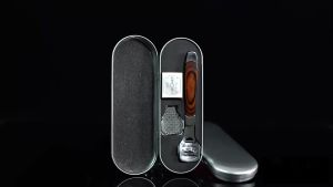 ชุด ที่ขูดส้นเท้าแตก ใช้ขูดส้นเท้า ทำสปาเท้า ขูดหนังเท้าที่แห้งแตกให้หลูดออกไป ด้ามสแตนเลสหุ้มเกราะลายไม้สี