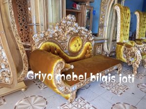 kursi sofa malas ukir Jepara
