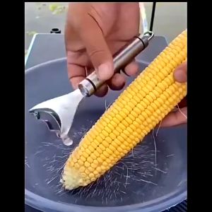 (ส่งจากไทย)ที่ปอกข้าวโพด ที่ขูดเมล็ดข้าวโพด เครื่องแกะเมล็ดข้าวโพด ที่แกะข้าวโพด อุปกรณ์ครัว เครื่องหันเมล็ด