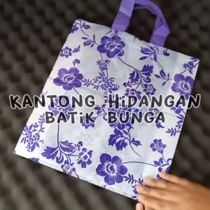 Plastik Hajatan Batik 30x32 isi 50 Kantong Snack Ultah Anak Softhandle - Keunggulan Thomas Karya (Indonesia)